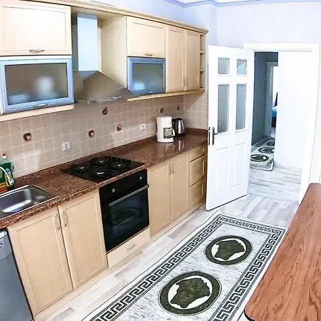 3 Bedhroom Near The Beach