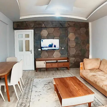 아파트 3 Bedhroom Near The Beach *